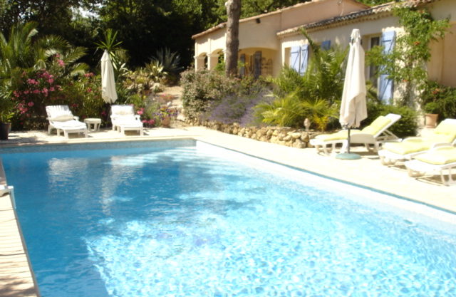 Tourtour villa adaptée chambres d’hôtes