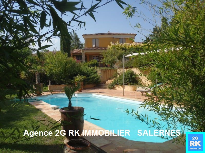 Superbe villa provençale 180 m² 4 ch., piscine, dépendances…